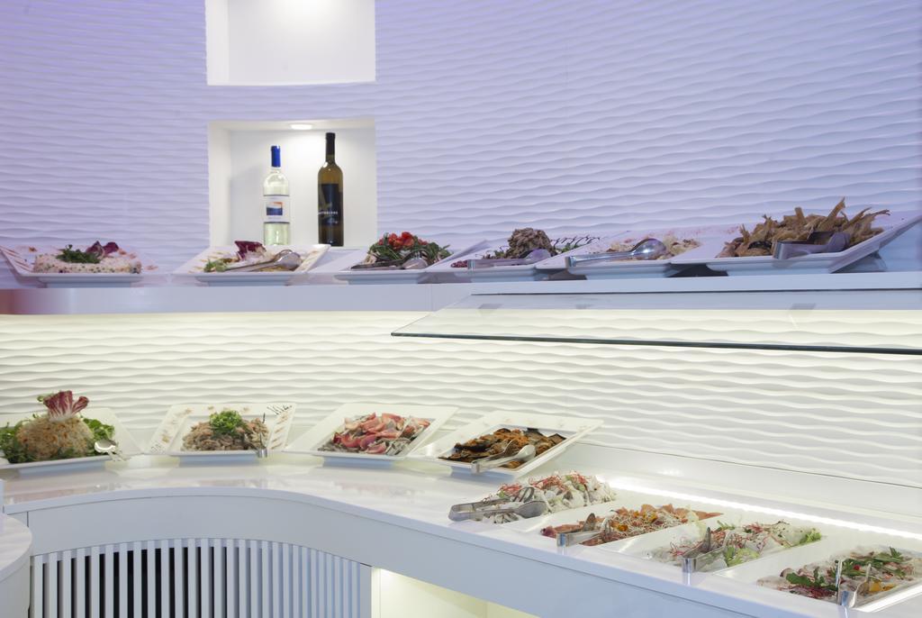 Hotel Ambassador Riccione Ngoại thất bức ảnh