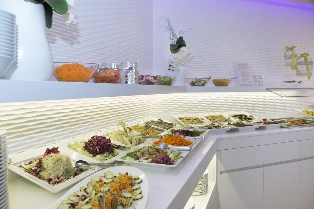 Hotel Ambassador Riccione Ngoại thất bức ảnh